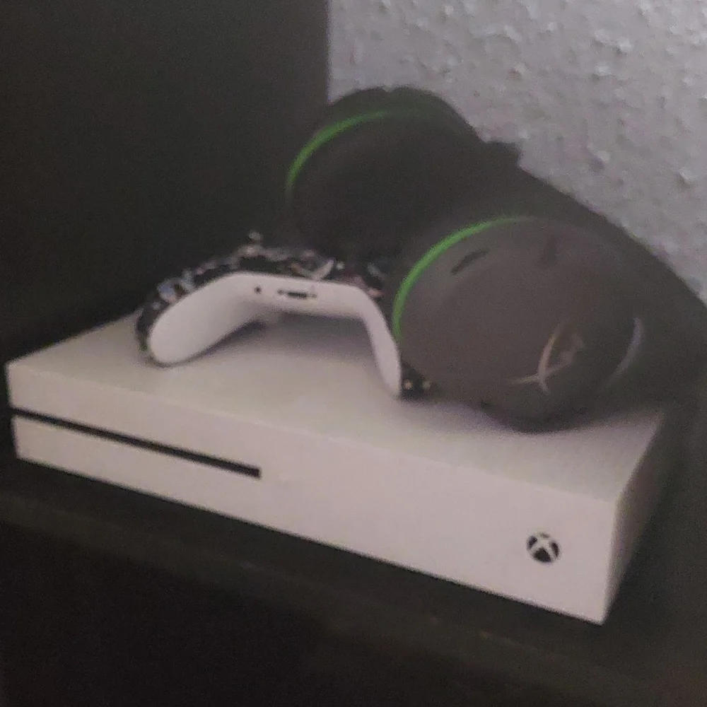 Xbox White Gaming Console with Controller and Headset